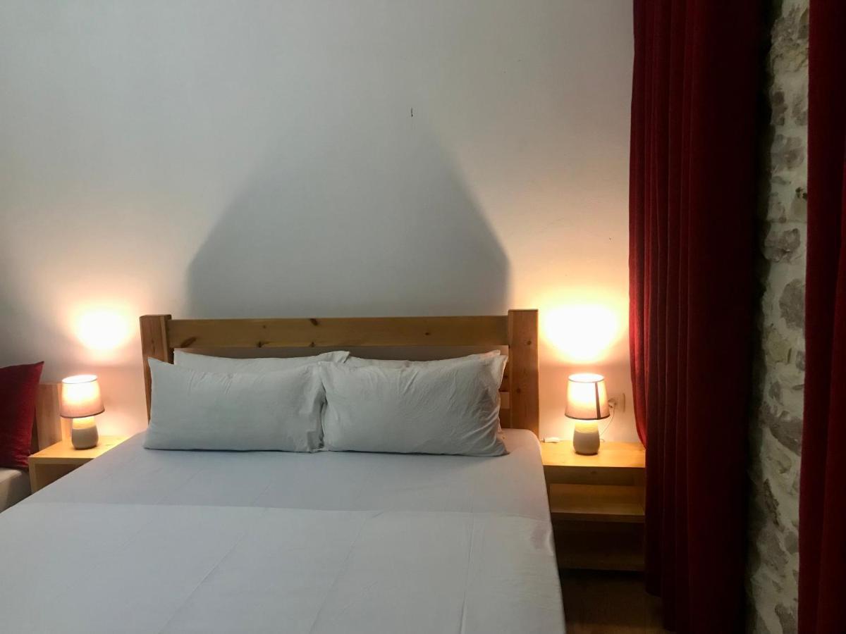 Vila Eri Gjirokastër 외부 사진