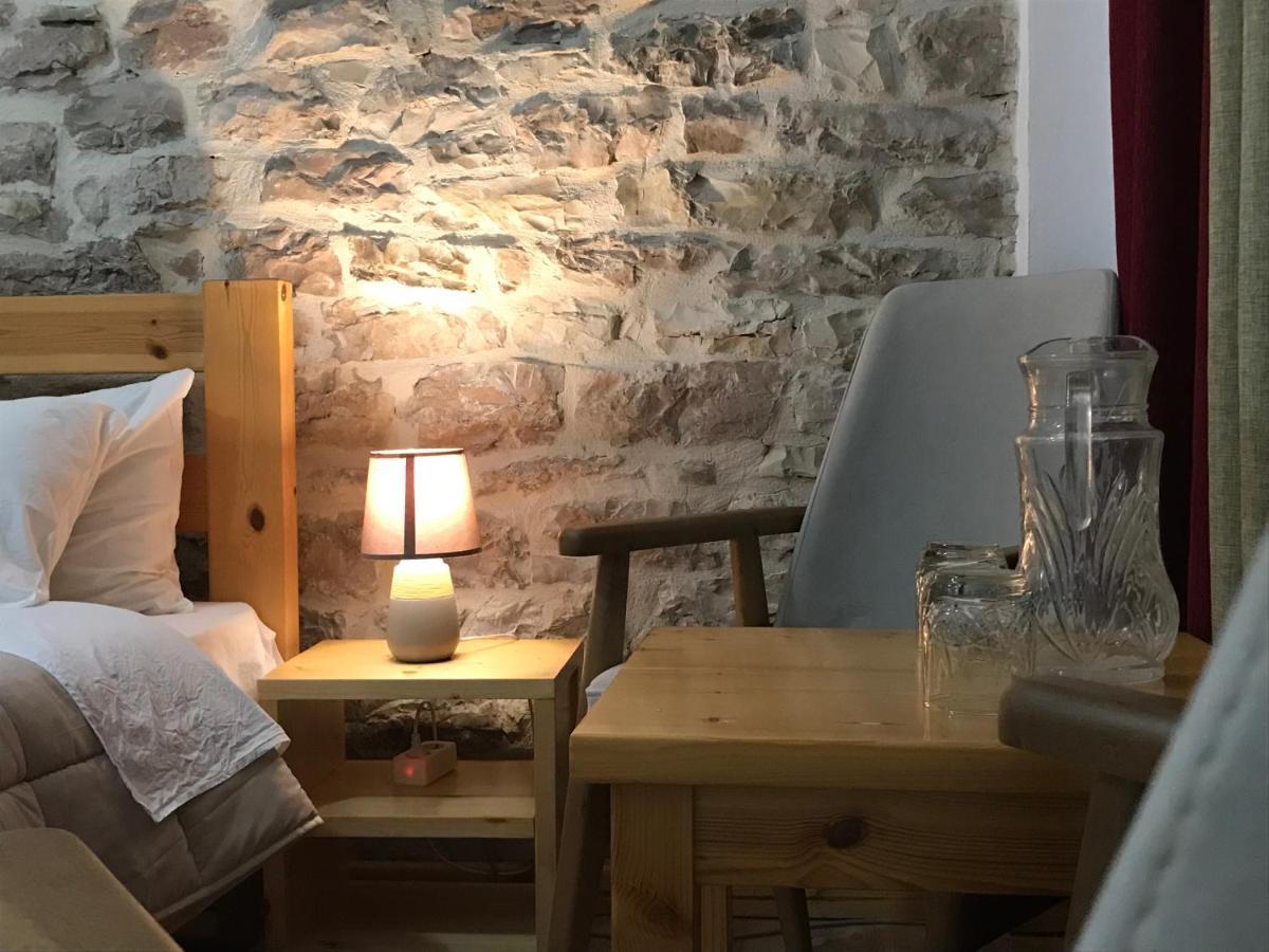 Vila Eri Gjirokastër 외부 사진