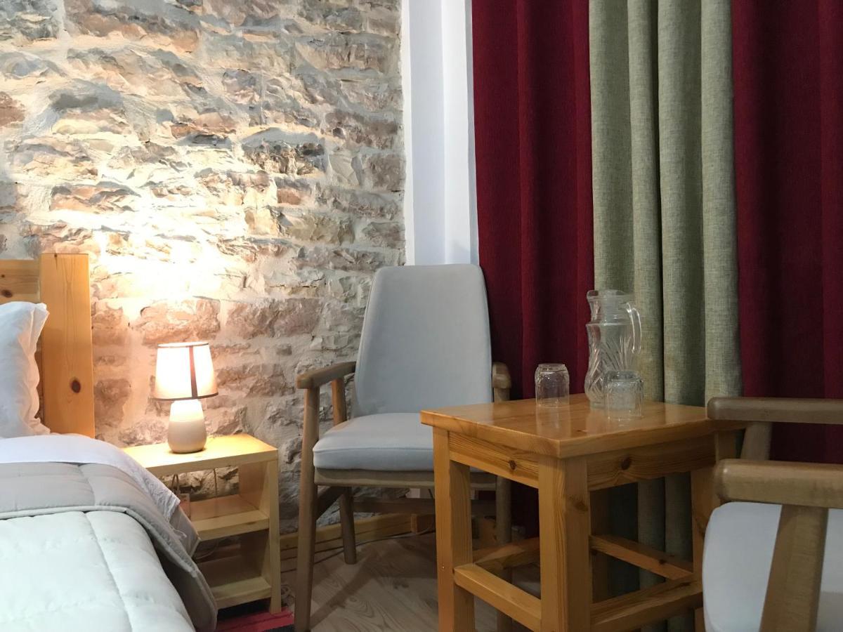 Vila Eri Gjirokastër 외부 사진