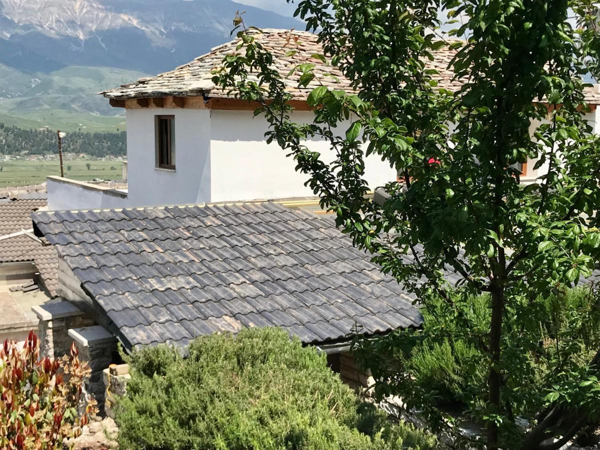 Vila Eri Gjirokastër 외부 사진
