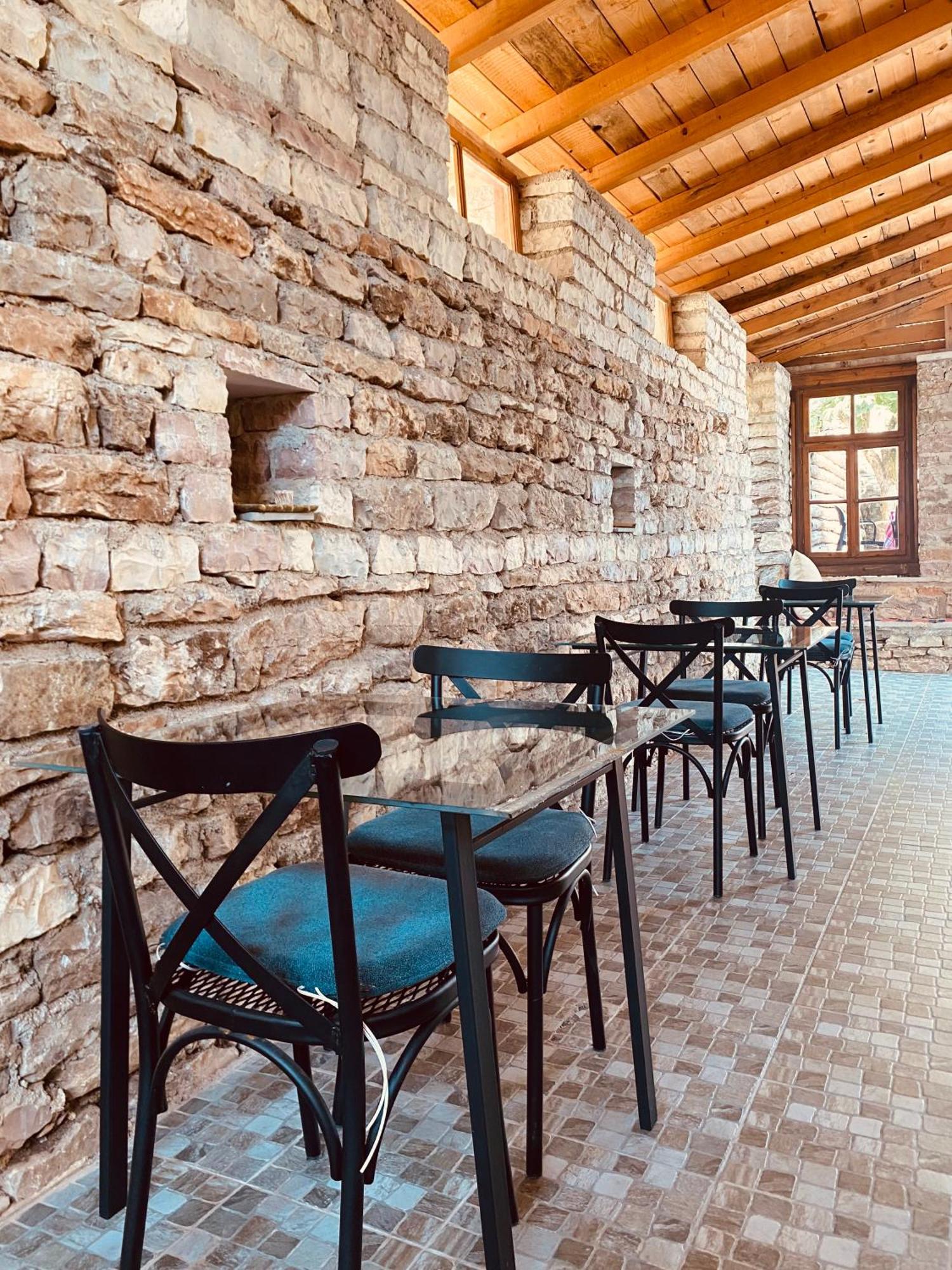 Vila Eri Gjirokastër 외부 사진